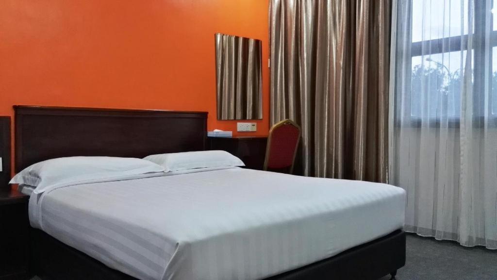 Id Hotel Segamat Eksteriør billede