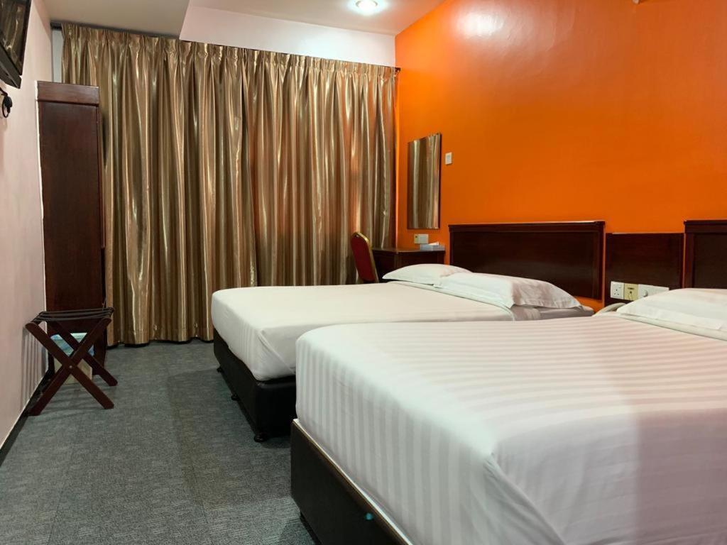 Id Hotel Segamat Eksteriør billede